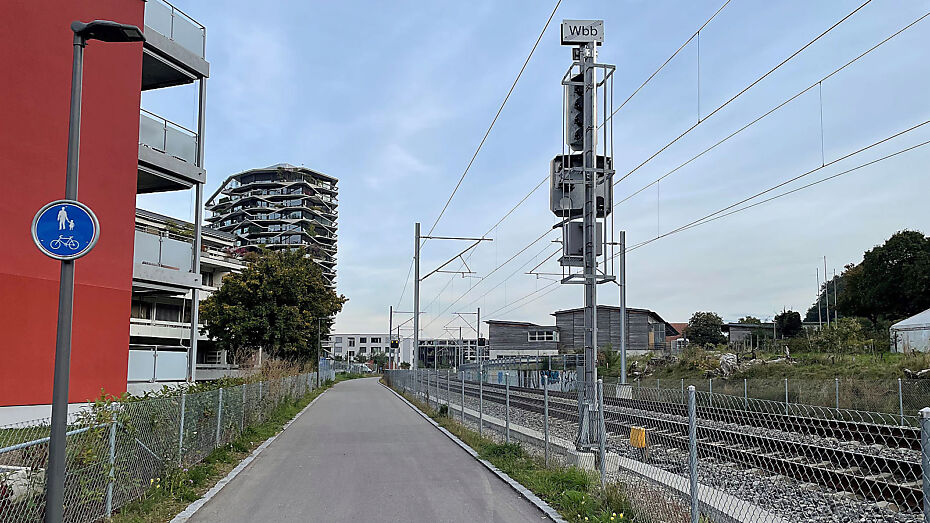 Bild vom neuen Fuss- und Veloweg Wabern